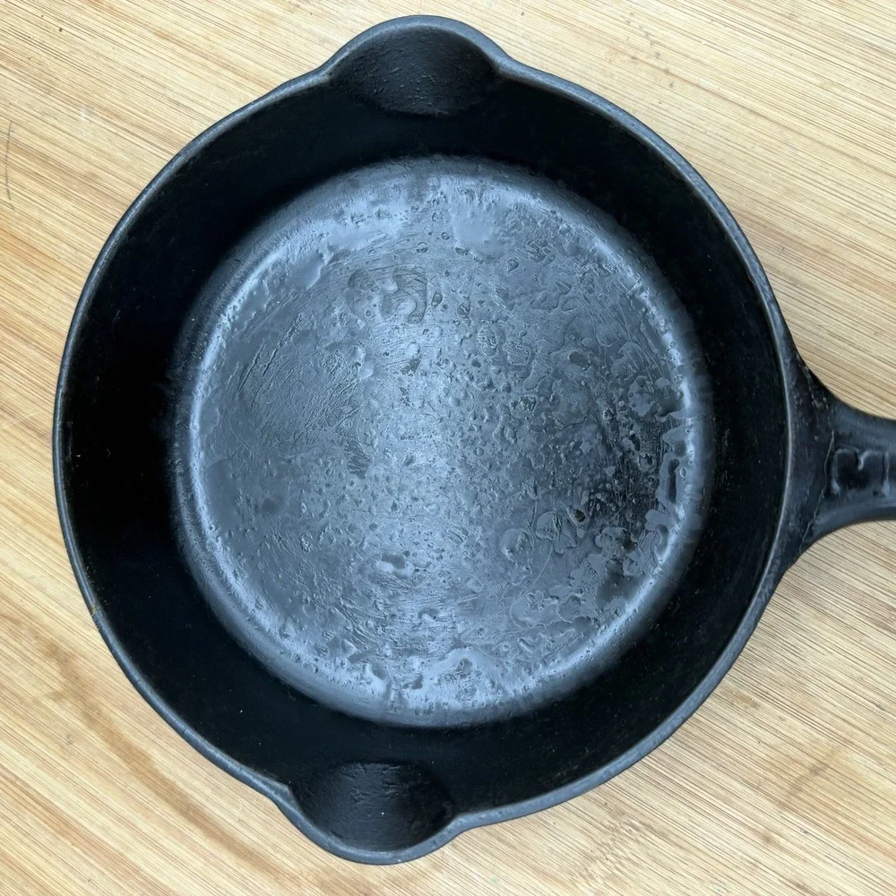 Vintage 1930's Griswold No. 3 709 E Cast Iron Skillet Small Block Logo Erie, PA
